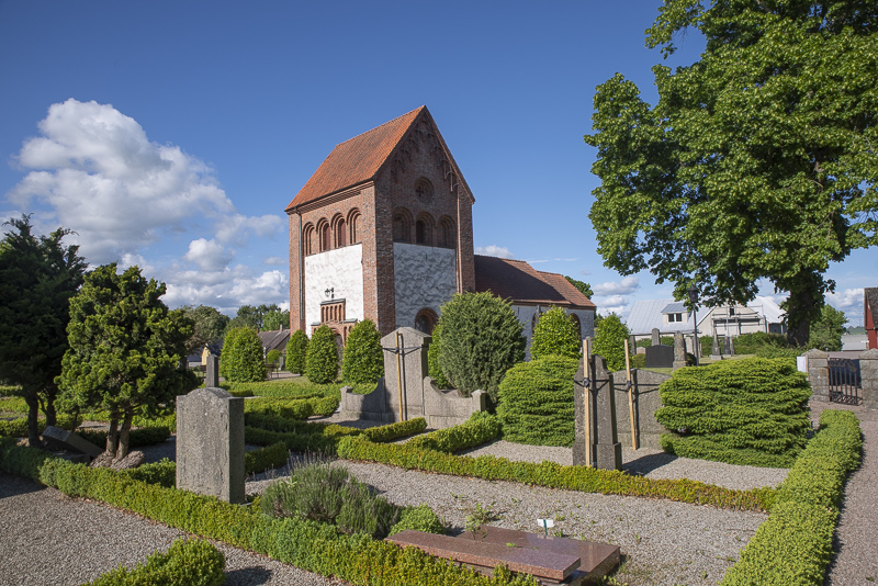 Norra Skrävlinge kyrka