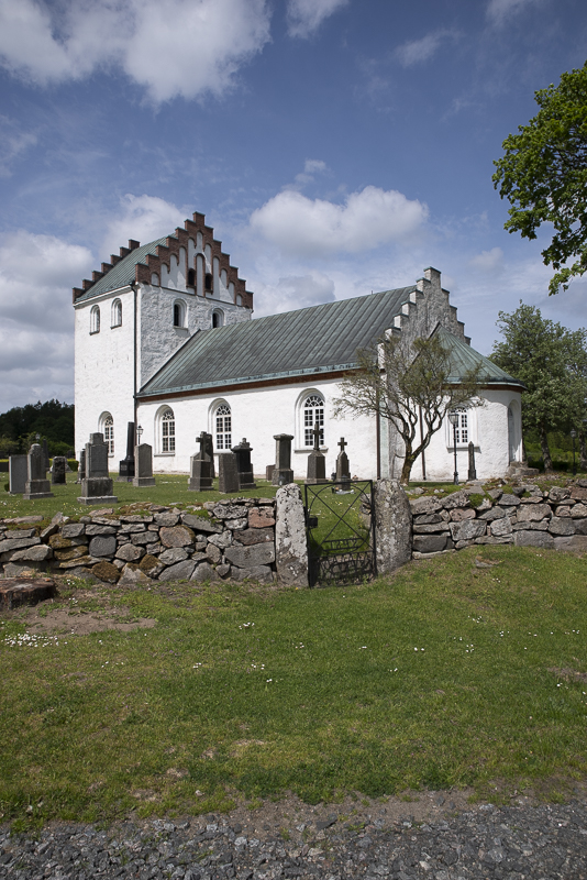 Nävlinge kyrka