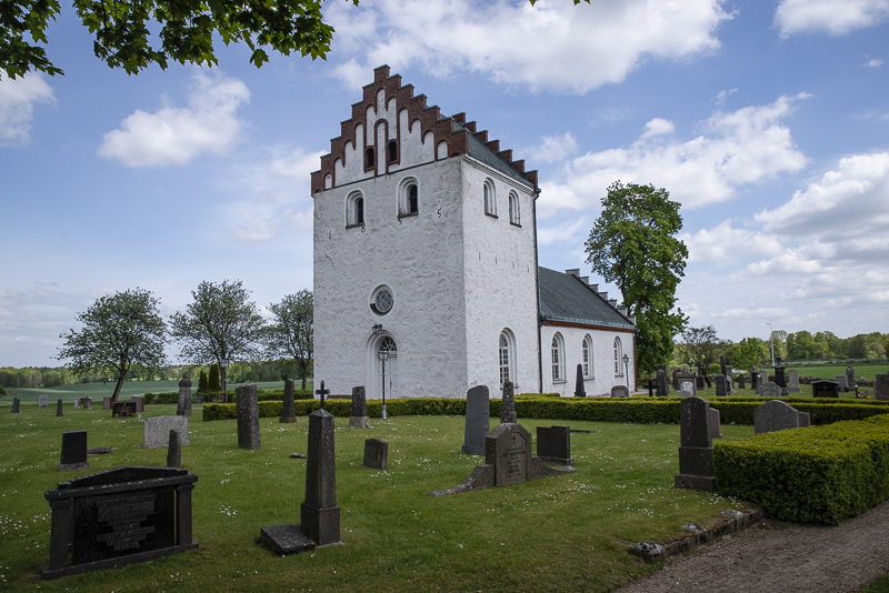 Nävlinge kyrka