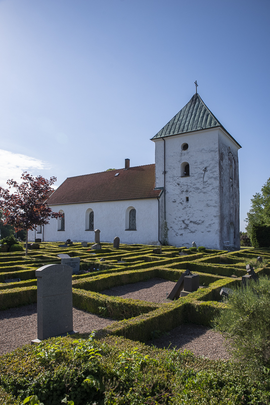 Sövestad kyrka