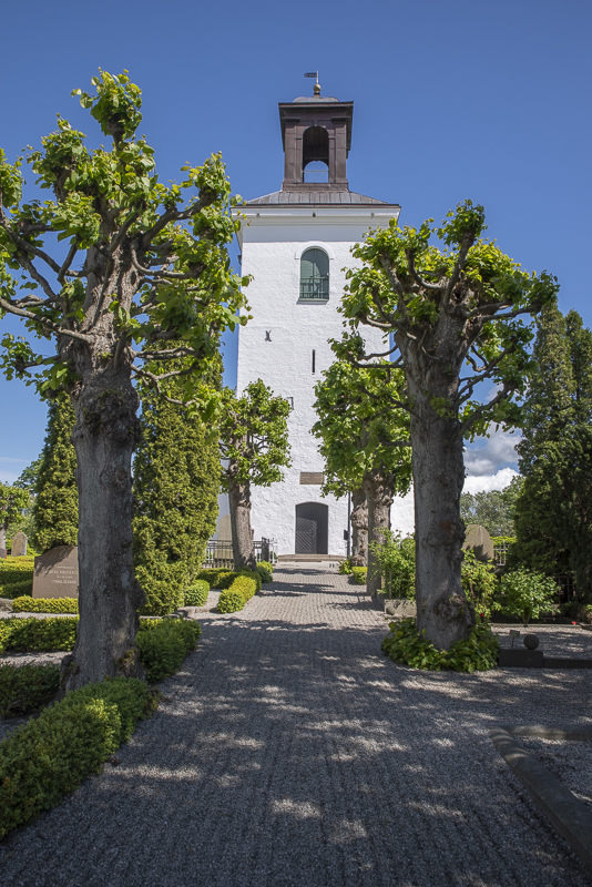 Västra Karaby kyrka