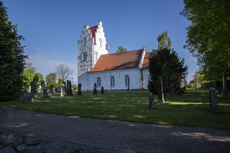 Äsphults kyrka