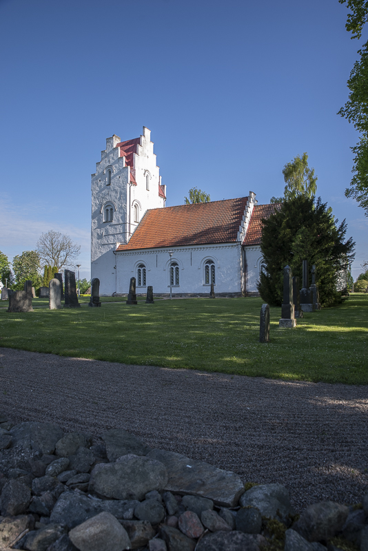 Äsphults kyrka