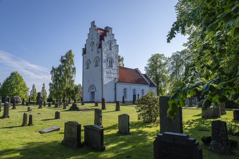 Äsphults kyrka