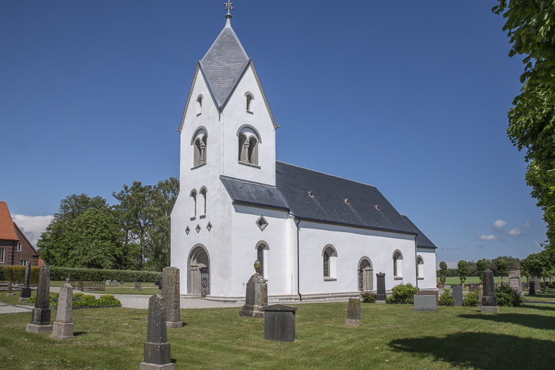 Östra Herrestads kyrka