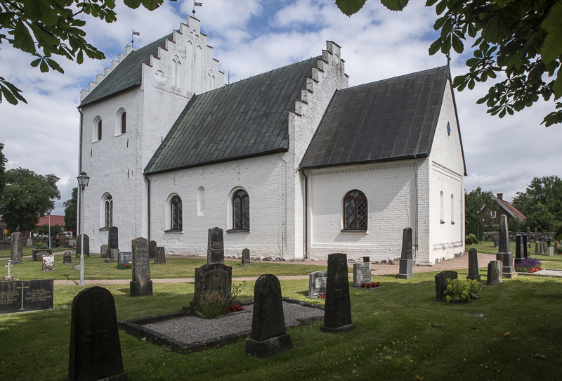 Emmislöv kyrka