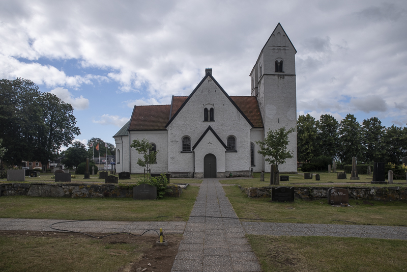 Färlöv kyrka