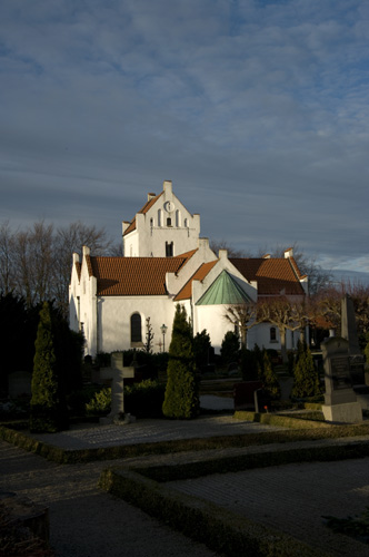 Vallkärra kyrka